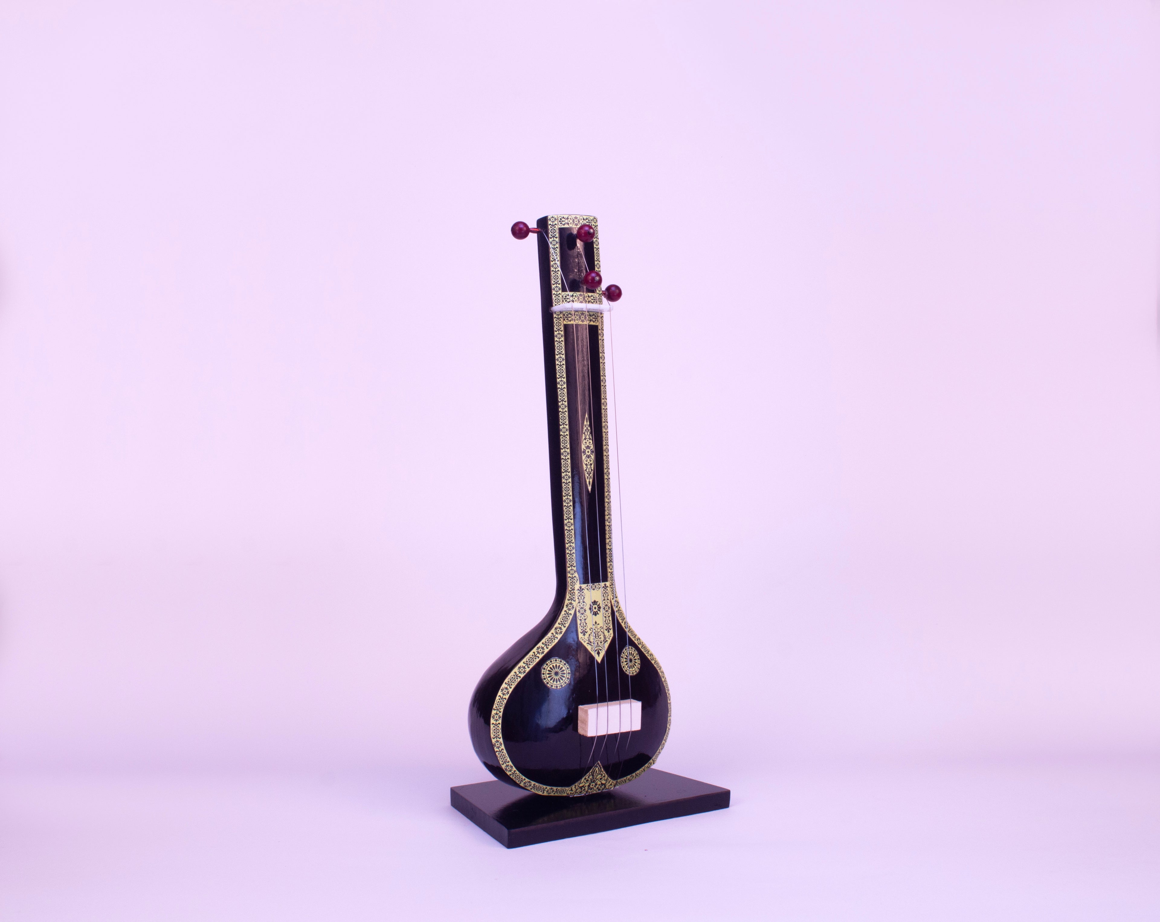 Wooden Tanpura Miniature – Handcrafted Musical Instrument Unique Gift